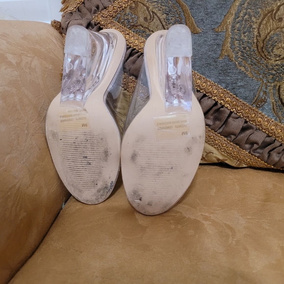 Wedges - Picture 3 of 6